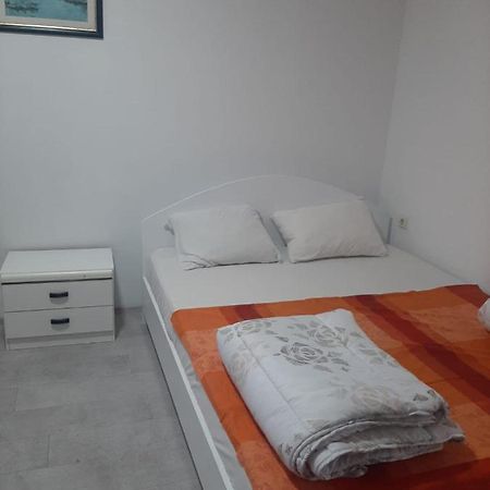 River Hostel Белград Экстерьер фото