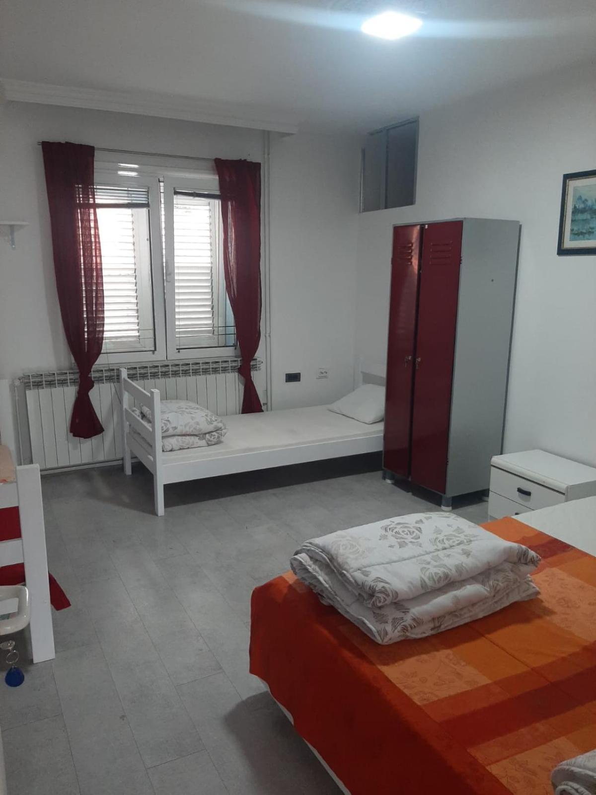 River Hostel Белград Экстерьер фото
